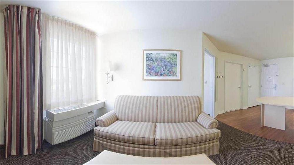 Candlewood Suites Austin-Round Rock By Ihg Экстерьер фото