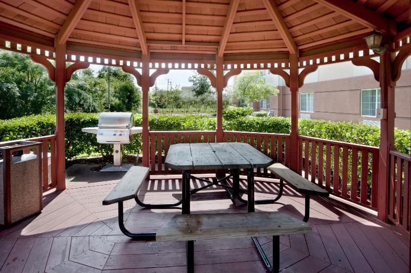 Candlewood Suites Austin-Round Rock By Ihg Экстерьер фото